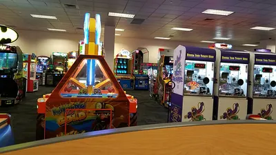 Chuck E. Cheese birthday party venue in Bronx, NY